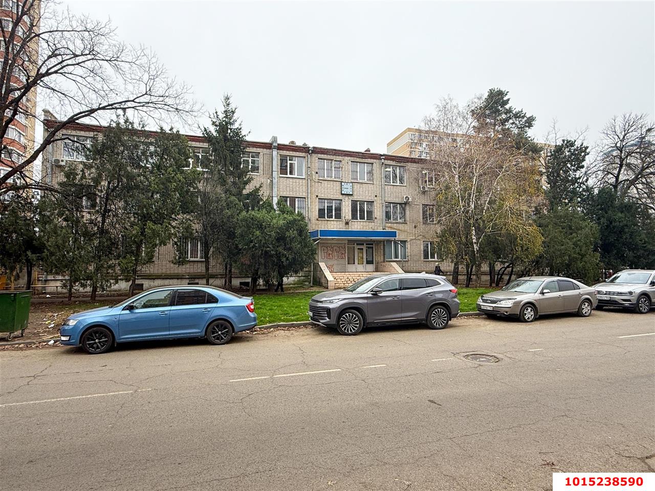 Фото №1: Коммерция 2133 м² - Краснодар, Центральный внутригородской округ, мкр. Черёмушки, ул. Старокубанская, 2