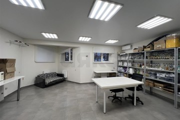 Фото №2: Торговое помещение 36 м² - Краснодар, мкр. Славянский, ул. Заполярная, 35к2