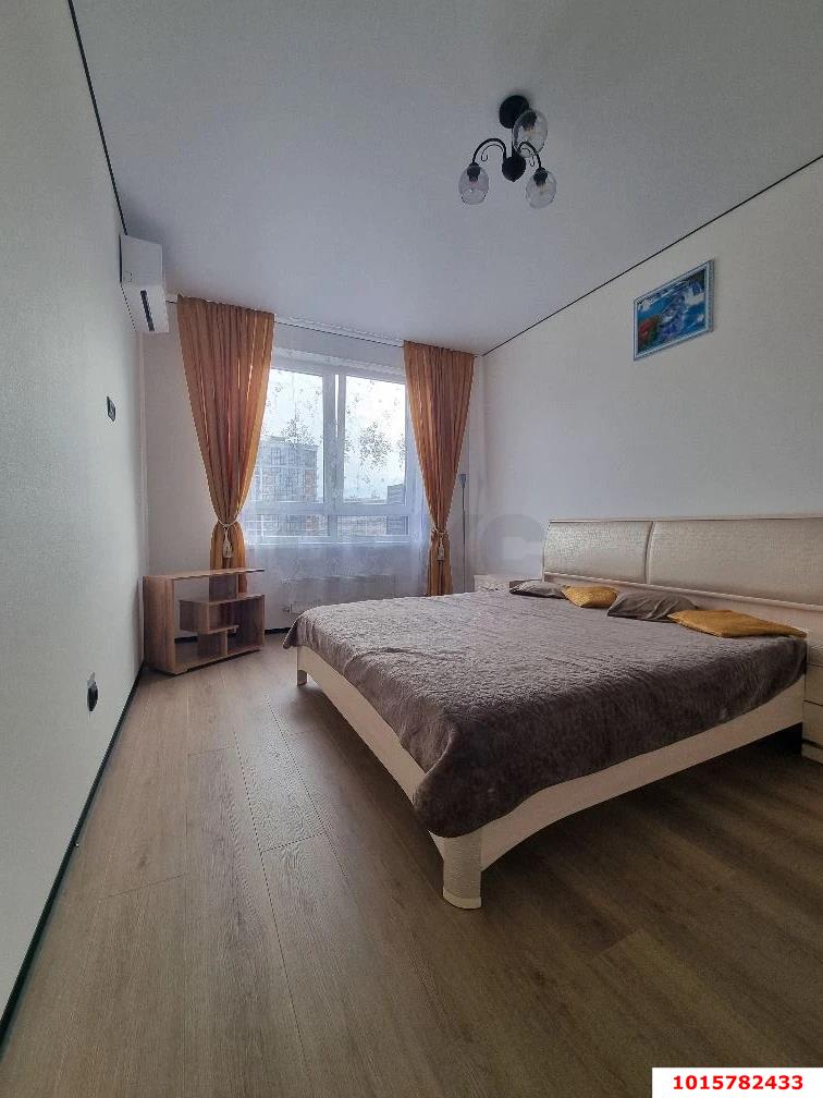 Фото №4: 1-комнатная квартира 37 м² - Краснодар, Прикубанский внутригородской округ, мкр. жилой комплекс Самолёт-6, ул. Ивана Беличенко, 90