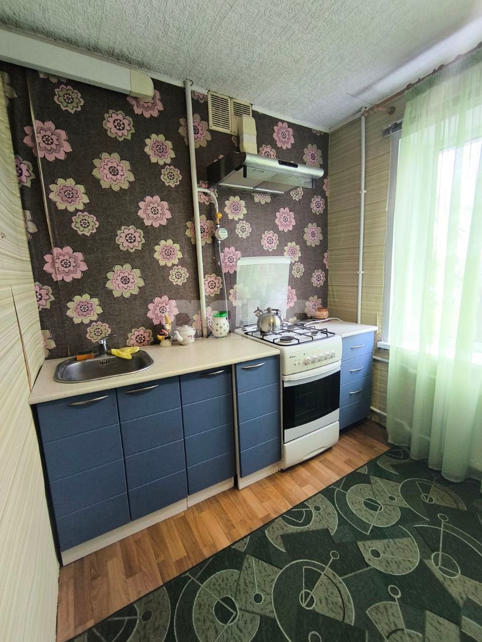 Фото №1: 2-комнатная квартира 60 м² - Мариуполь, Ильичёвский, ул. Мамина-Сибиряка, 45