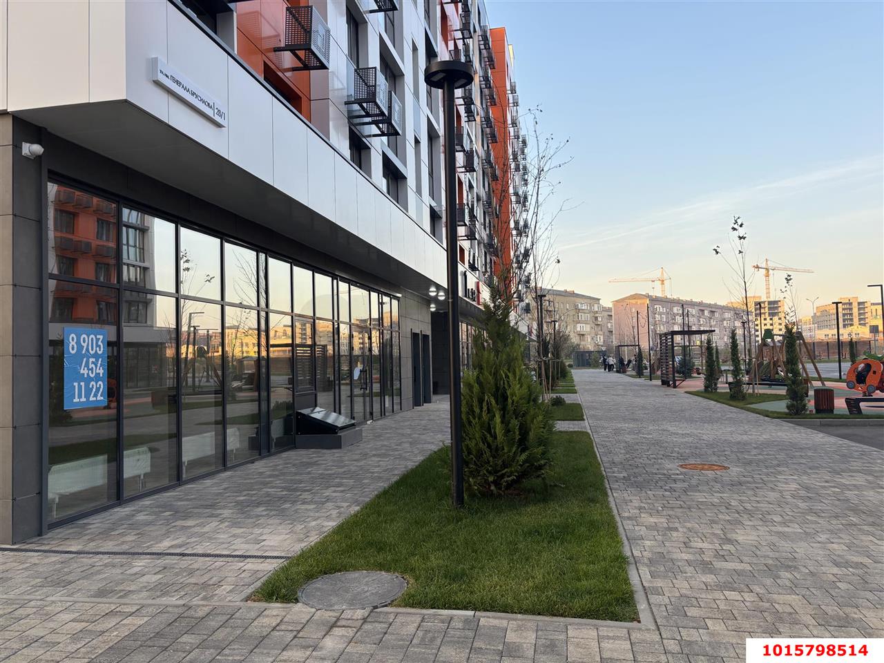 Фото №3: Коммерция 69 м² - Краснодар, Прикубанский внутригородской округ, мкр. жилой комплекс Друзья, ул. имени Генерала Брусилова, 28к2