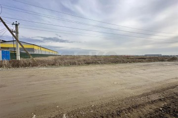 Фото №2: Коммерческая земля 150 сот. - Победитель, мкр. Прикубанский внутригородской округ, ул. Новокубанская, 10