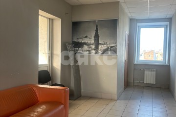 Фото №1: Коммерция 30 м² - Ростов-на-Дону, р. Ленинский, ул. Темерницкая, 44