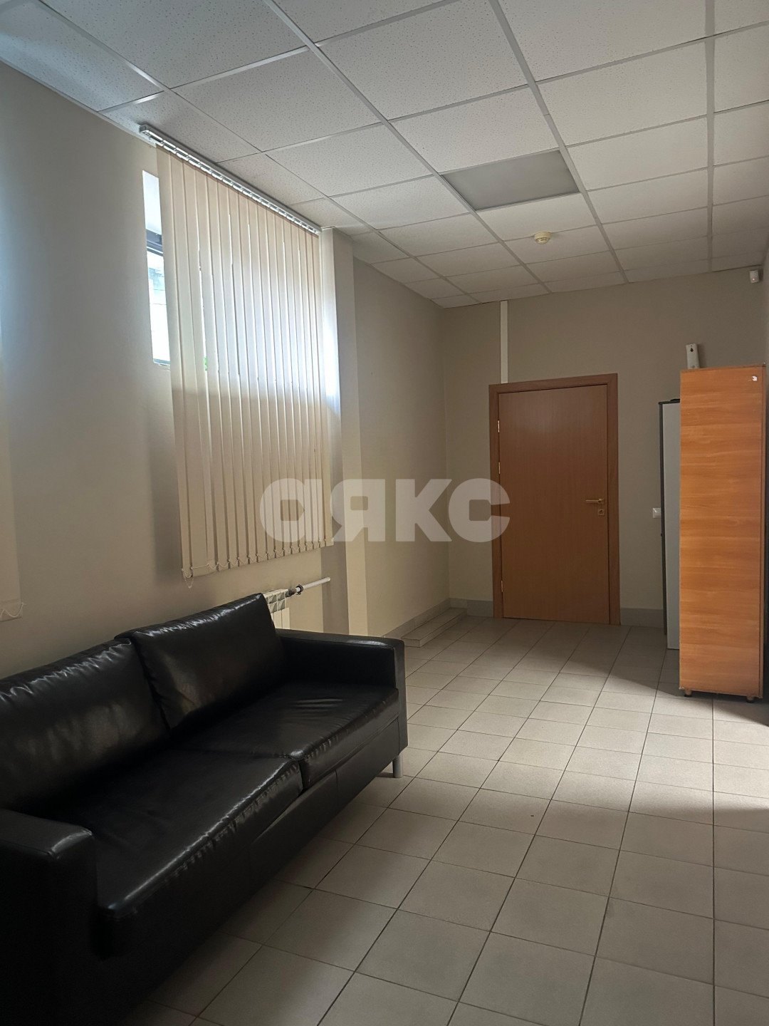 Фото №2: Коммерция 30 м² - Ростов-на-Дону, Ленинский, ул. Темерницкая, 44