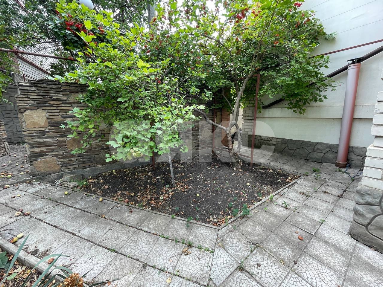 Фото №6: Дом 200 м² + 6 сот. - Луганск, р. Артёмовский, пер. 4-й Ракетный, 15