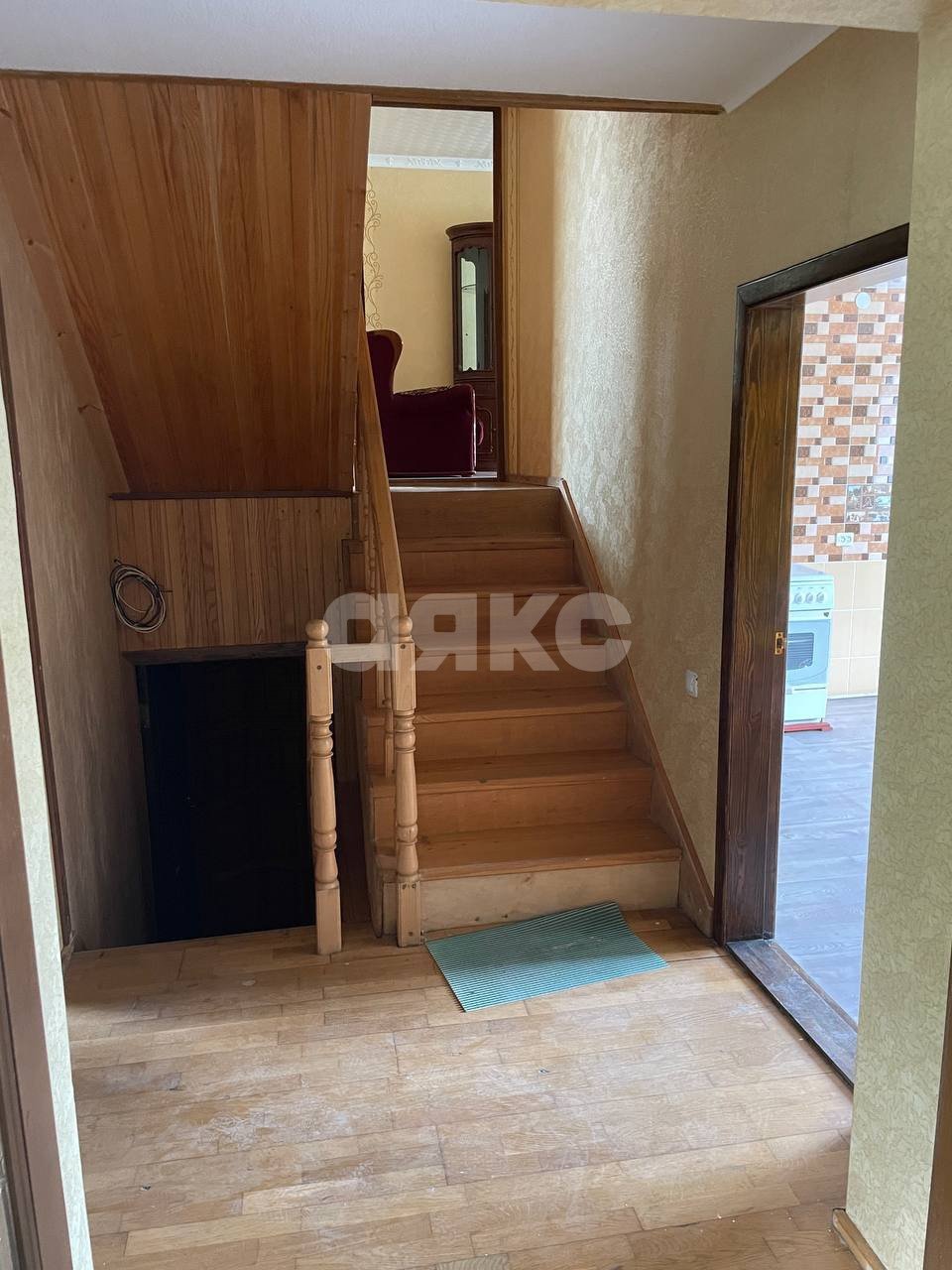 Фото №11: Дом 200 м² + 6 сот. - Луганск, р. Артёмовский, пер. 4-й Ракетный, 15