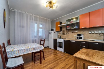 Фото №1: 3-комнатная квартира 87 м² - Краснодар, мкр. Новый, ул. 9-я Тихая, 5