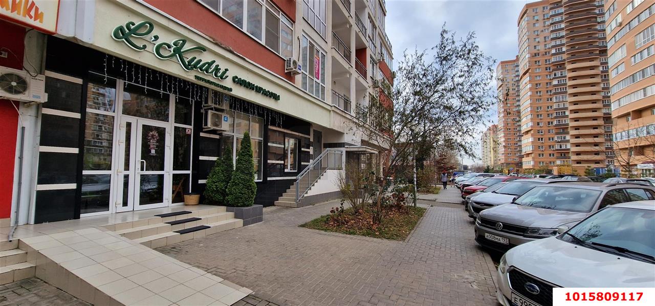 Фото №3: Торговое помещение 140 м² - Краснодар, Солнечный, ул. Казбекская, 12