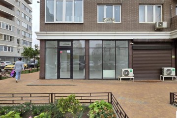 Фото №5: Торговое помещение 55 м² - Краснодар, мкр. жилой комплекс Символ, ул. Командорская, 9/2