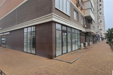 Фото №1: Торговое помещение 55 м² - Краснодар, мкр. жилой комплекс Символ, ул. Командорская, 9/2