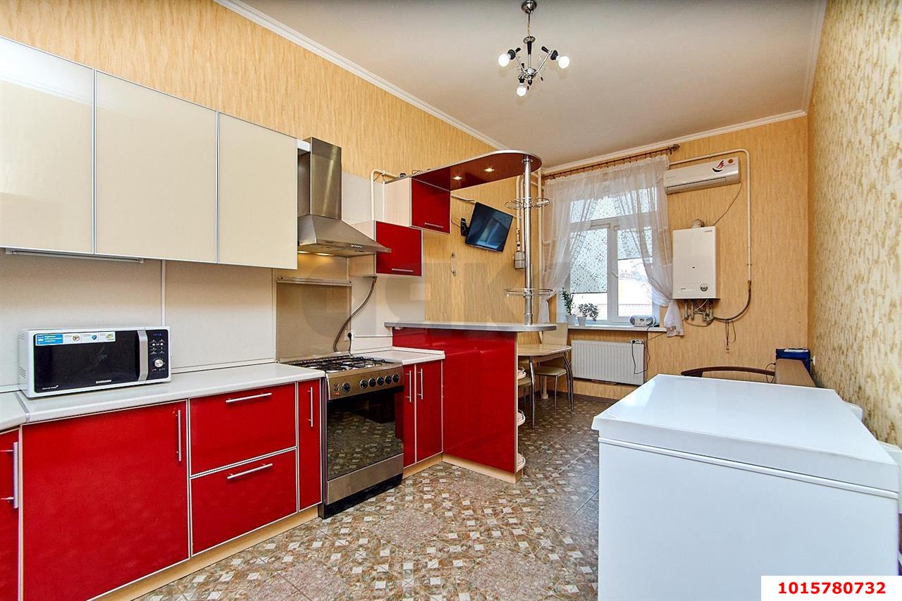 Фото №1: 1-комнатная квартира 53 м² - Краснодар, мкр. Прикубанский внутригородской округ, пр-д 1-й Сахалинский, 14