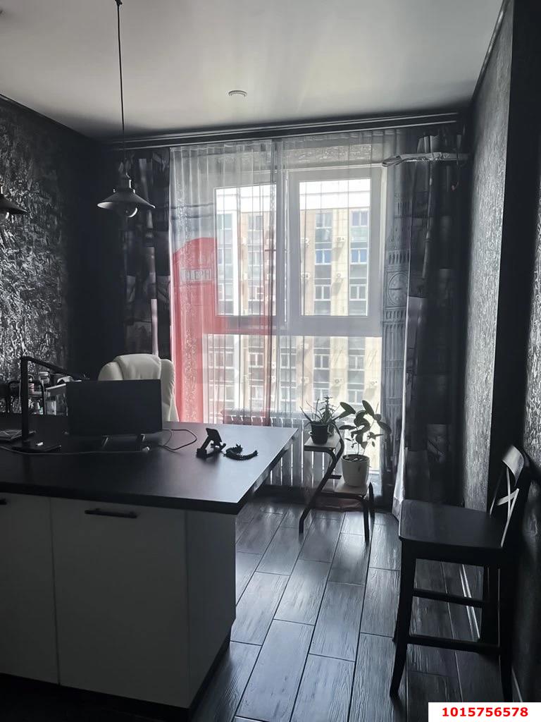 Фото №1: 1-комнатная квартира 38 м² - Краснодар, Прикубанский внутригородской округ, жилой комплекс Кубанский, мкр. Завод Измерительных Приборов, ул. Зиповская, 34к2