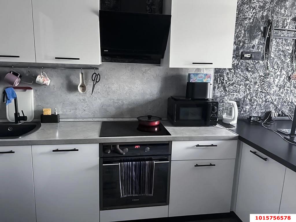 Фото №2: 1-комнатная квартира 38 м² - Краснодар, Прикубанский внутригородской округ, жилой комплекс Кубанский, мкр. Завод Измерительных Приборов, ул. Зиповская, 34к2