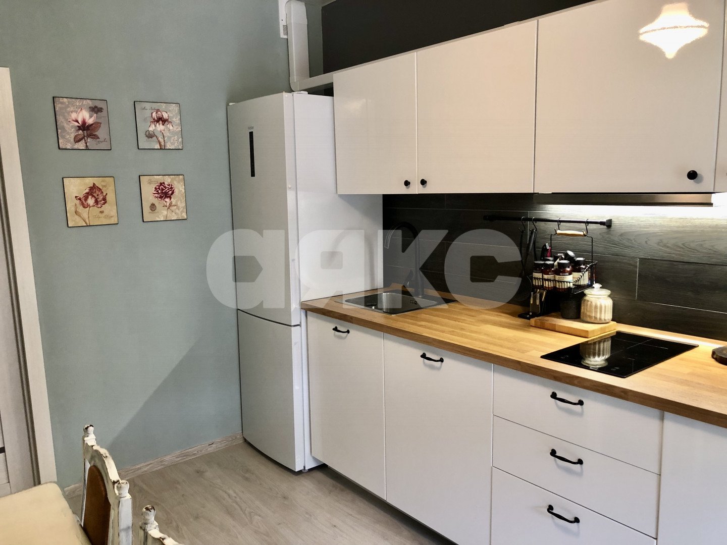 Фото №3: 2-комнатная квартира 52 м² - Сукко, жилой комплекс Холидей Хаус, ул. Мирная, 11к3