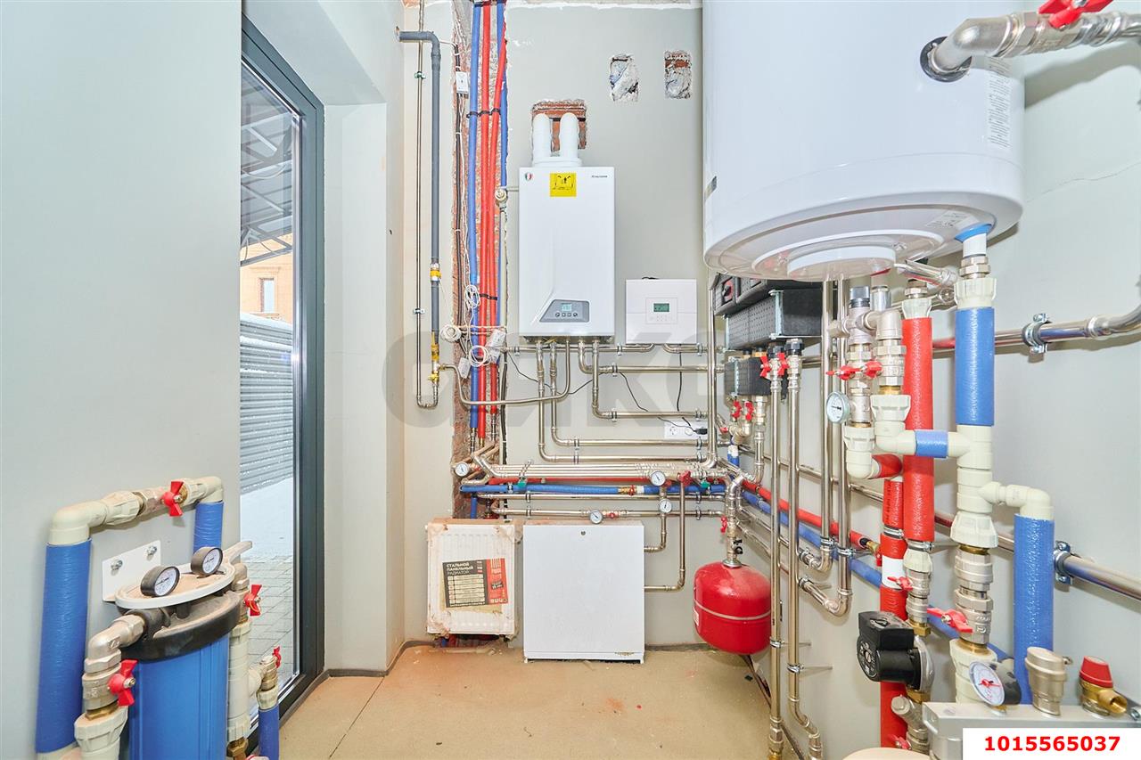 Фото №18: Дом 266 м² + 4.42 сот. - Краснодар, Западный внутригородской округ, Горогороды, мкр. Центральный, ул. Краснодонская