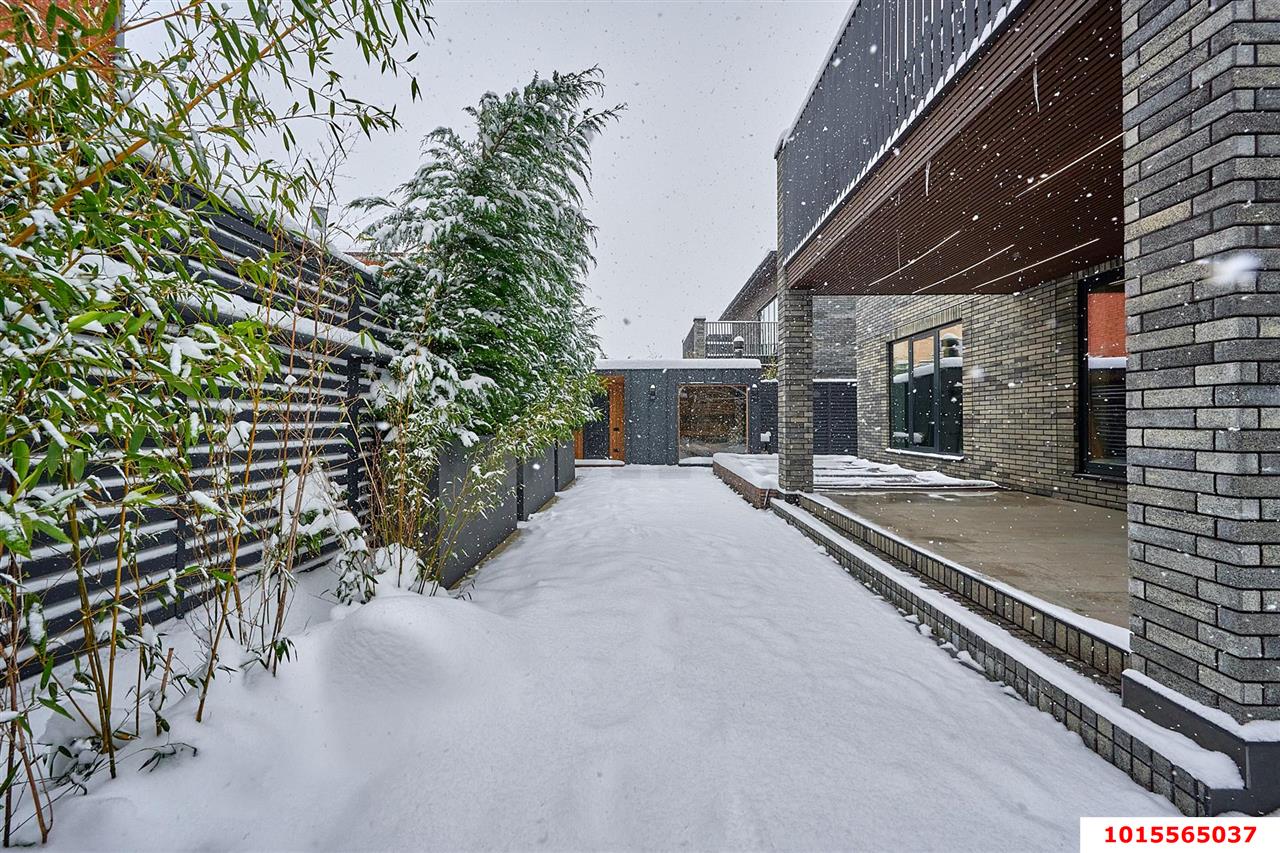 Фото №3: Дом 266 м² + 4.42 сот. - Краснодар, Центральный, ул. Краснодонская