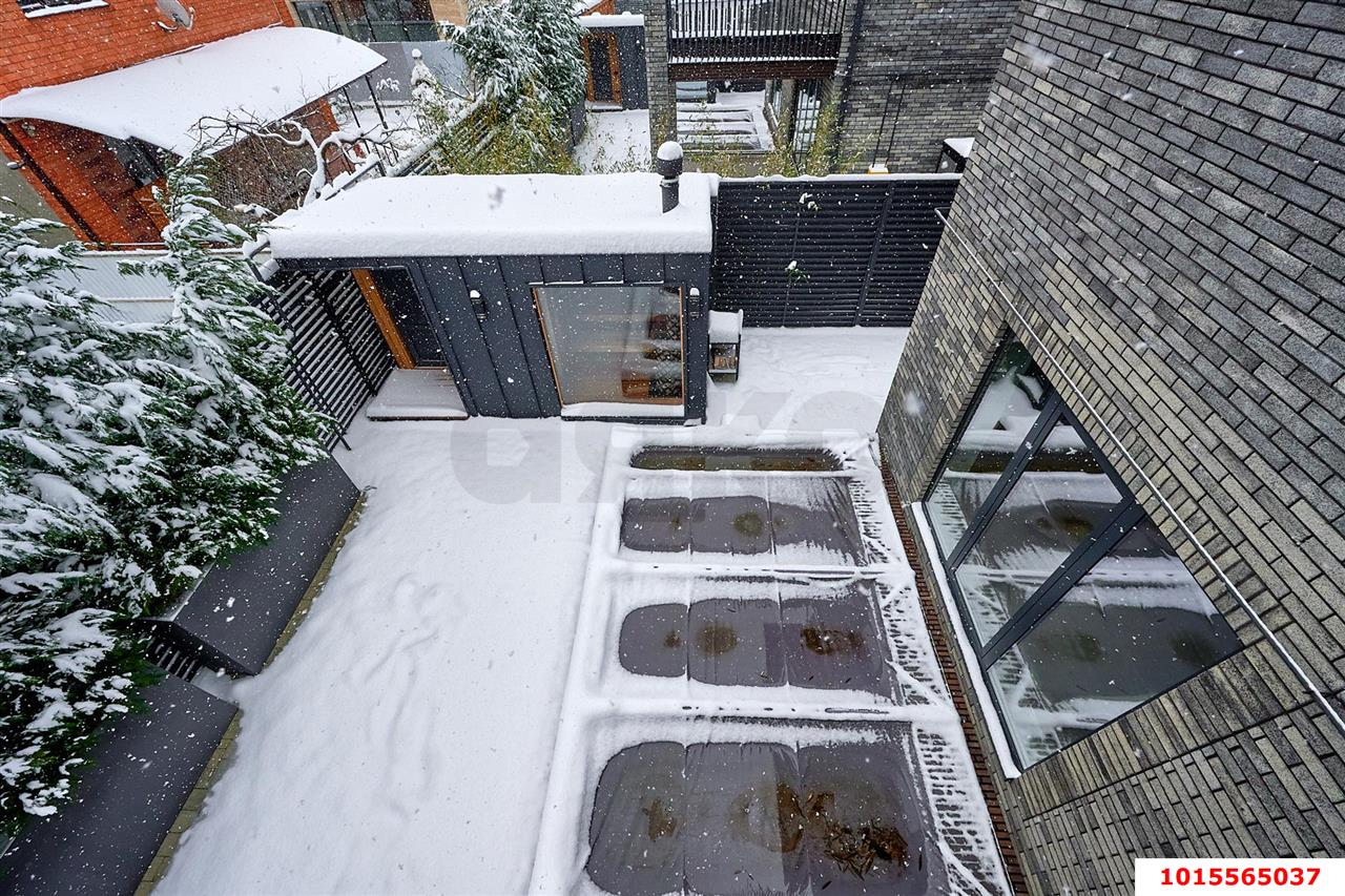 Фото №10: Дом 266 м² + 4.42 сот. - Краснодар, Западный внутригородской округ, Горогороды, мкр. Центральный, ул. Краснодонская