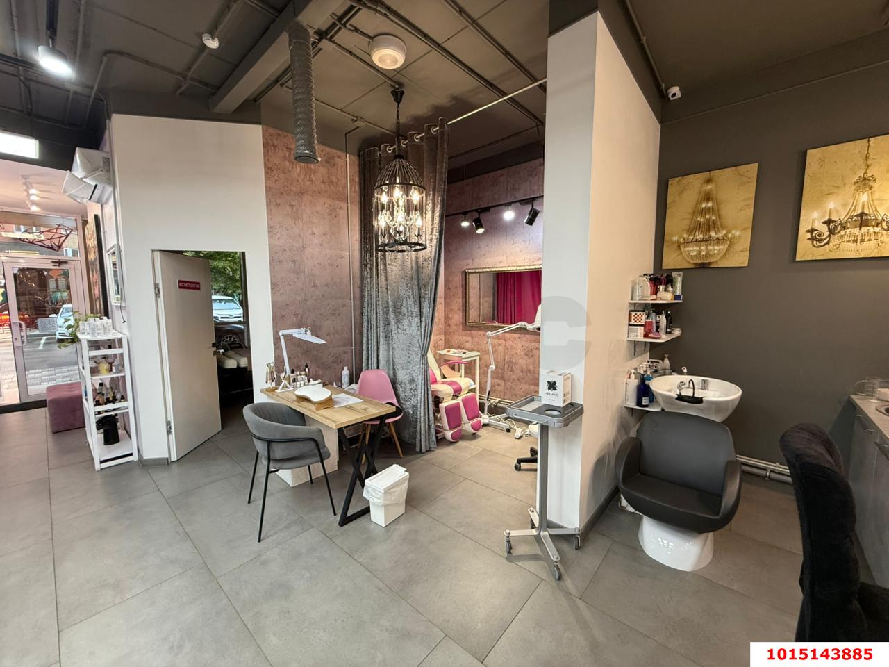 Фото №6: Торговое помещение 61 м² - Краснодар, 1-й квартал, ул. Домбайская, 61