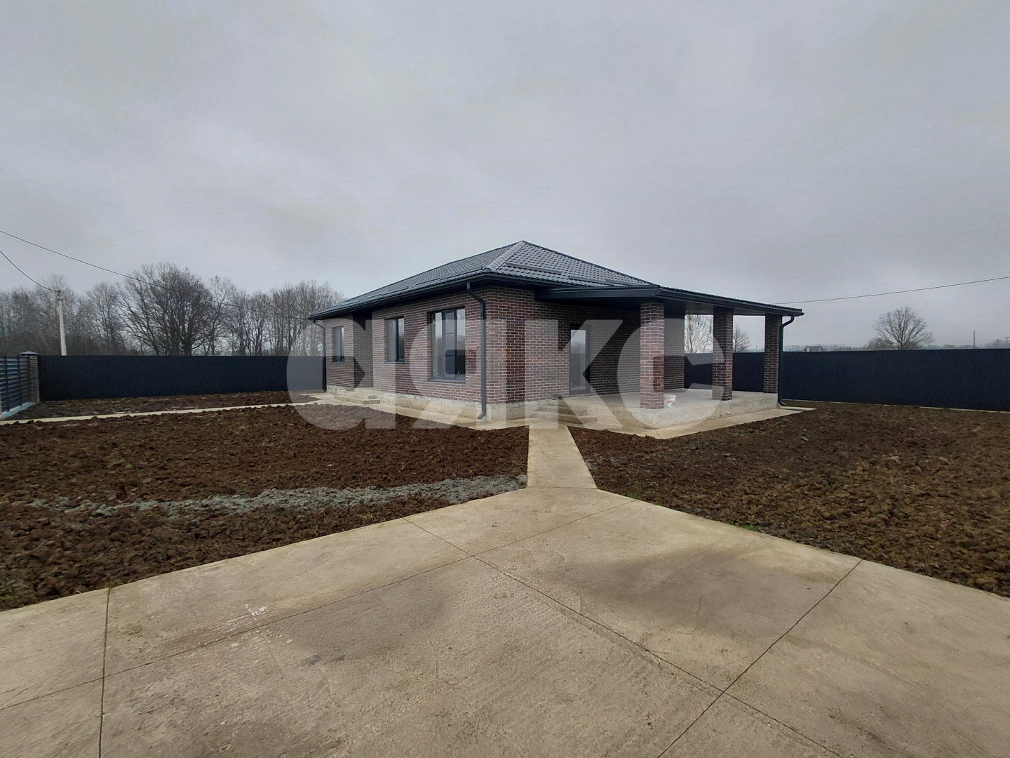 Фото №2: Дом 121 м² + 6 сот. - Горячий Ключ, Администрация