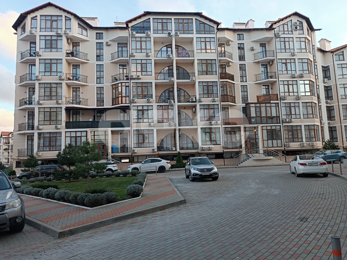 Фото №1: 1-комнатная квартира 55 м² - Геленджик, жилой комплекс Черноморский-2, ул. Крымская, 22к14