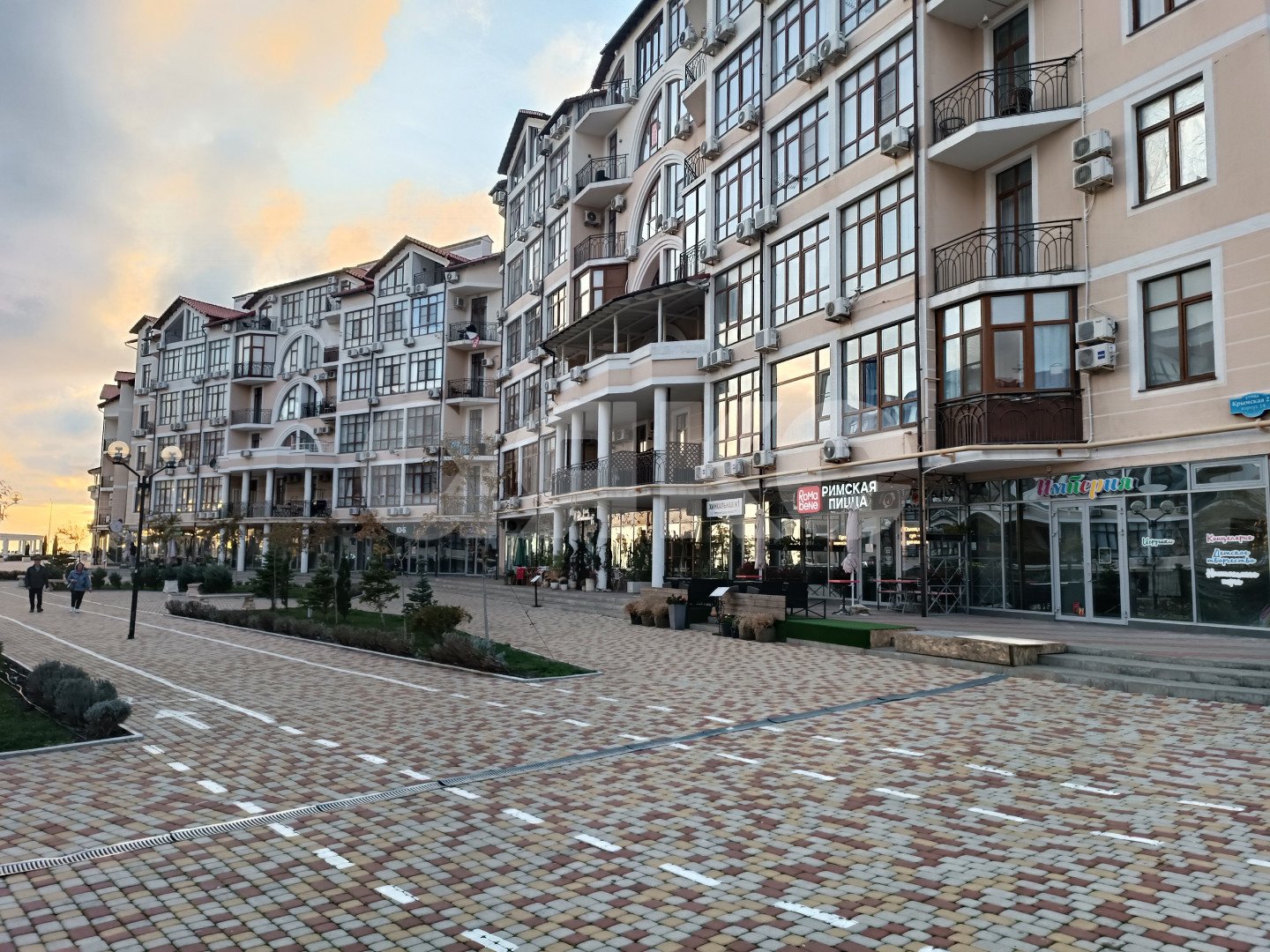 Фото №2: 1-комнатная квартира 55 м² - Геленджик, жилой комплекс Черноморский-2, ул. Крымская, 22к14