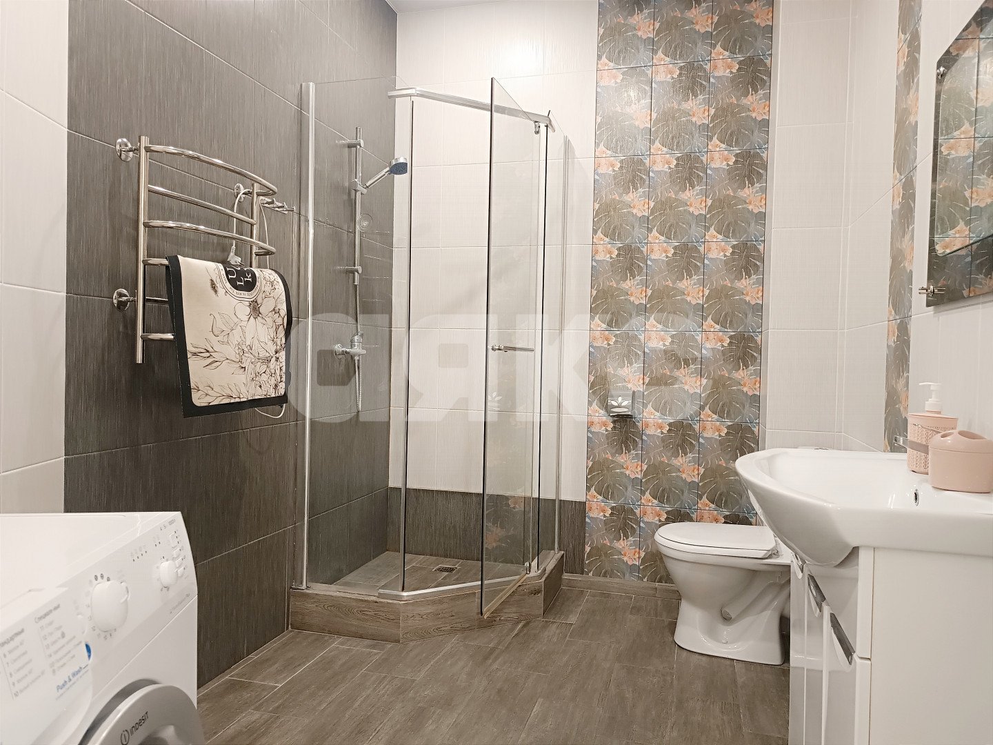 Фото №12: 2-комнатная квартира 74 м² - Геленджик, жилой комплекс Лазурный-2, ул. Верхняя, 4к7