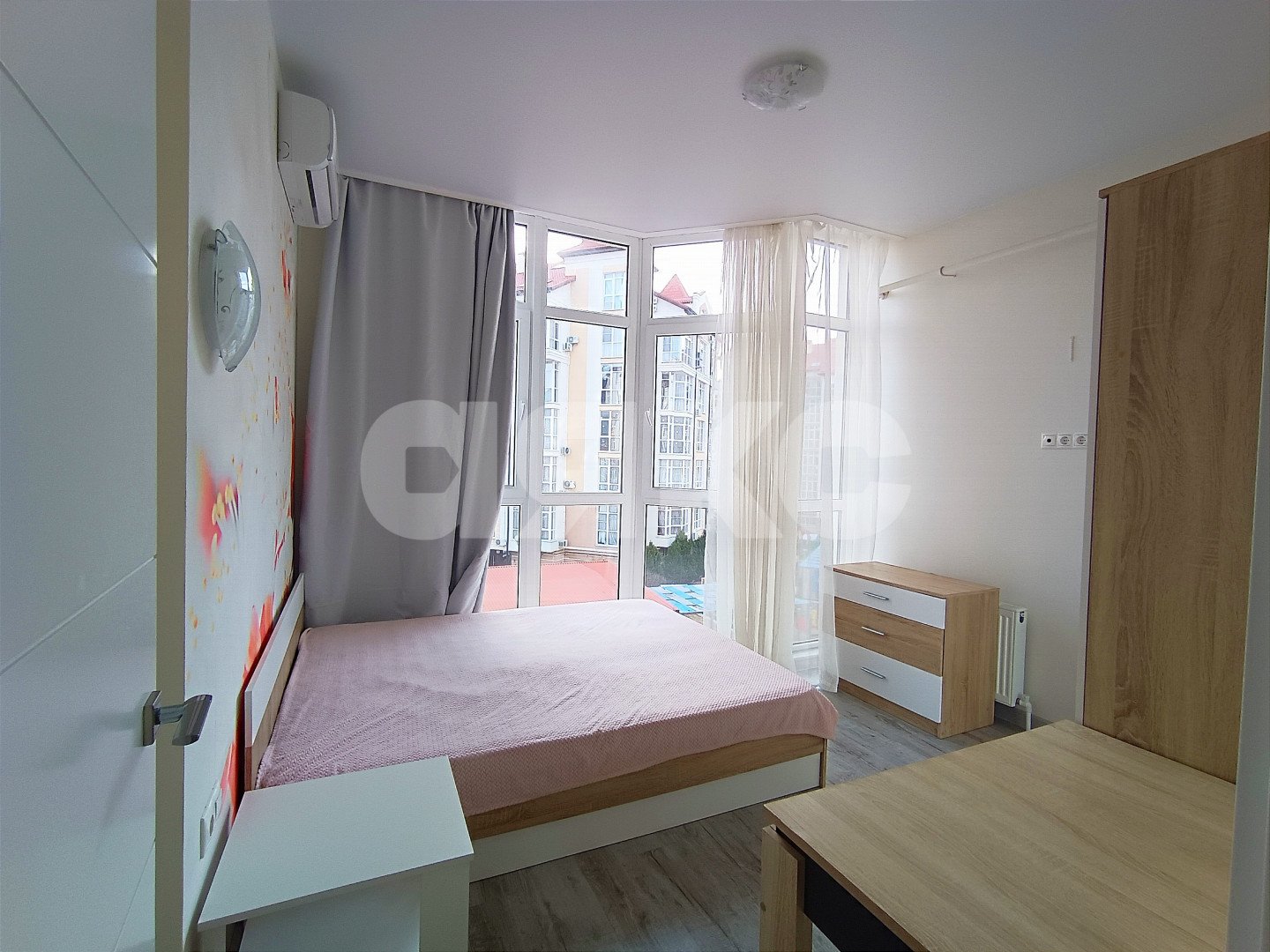 Фото №9: 2-комнатная квартира 74 м² - Геленджик, жилой комплекс Лазурный-2, ул. Верхняя, 4к7