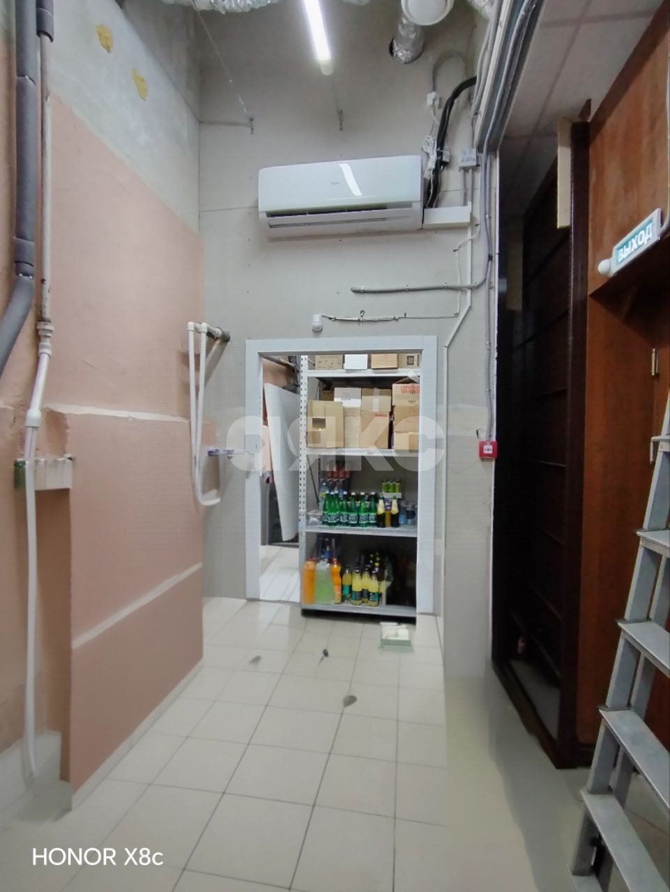 Фото №11: Коммерция 71 м² - Волгоград, Дзержинский, п. Ангарский, ул. Бурейская, 14