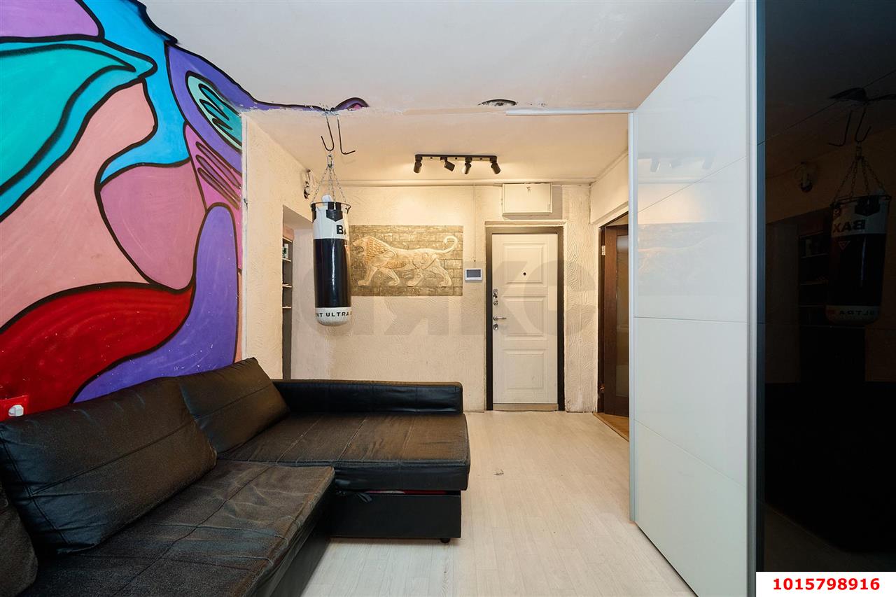 Фото №9: 2-комнатная квартира 47 м² - Краснодар, Западный внутригородской округ, мкр. Юбилейный, пр-кт Чекистов, 4