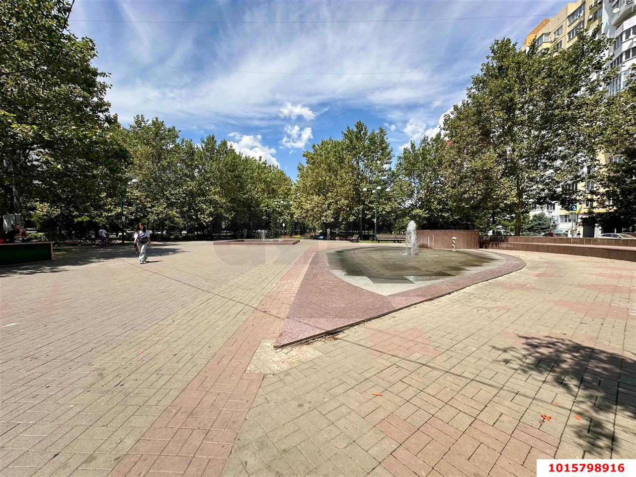 Фото №2: 2-комнатная квартира 47 м² - Краснодар, Западный внутригородской округ, мкр. Юбилейный, пр-кт Чекистов, 4