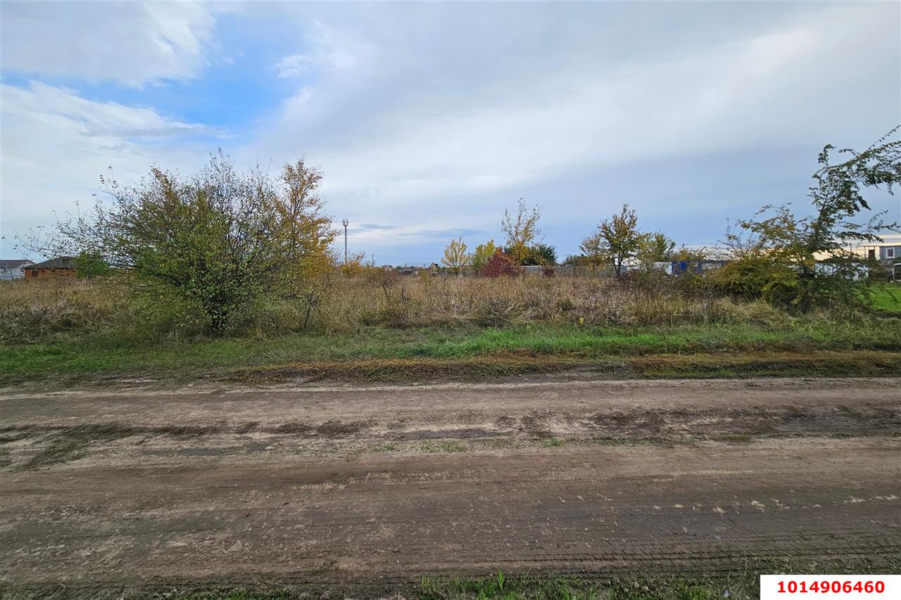 Фото №1: Земельный участок под ИЖС 10 сот. - Старокорсунская, Карасунский внутригородской округ, ул. Придорожная, 110