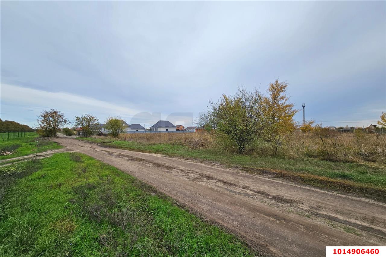 Фото №2: Земельный участок под ИЖС - Старокорсунская, мкр. Карасунский внутригородской округ, ул. Придорожная, 110