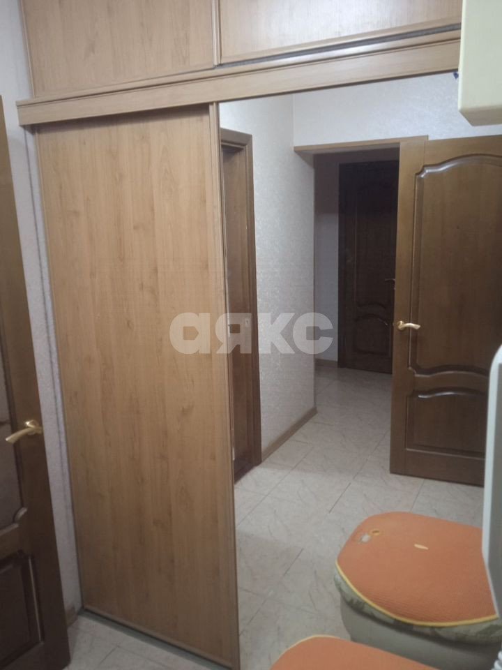 Фото №11: 2-комнатная квартира 57 м² - Горячий Ключ, Администрация, ул. Ленина, 212