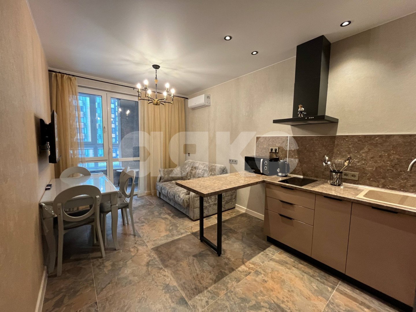 Фото №2: 1-комнатная квартира 40 м² - Анапа, жилой комплекс Два Адмирала, ул. Ленина, 241к1