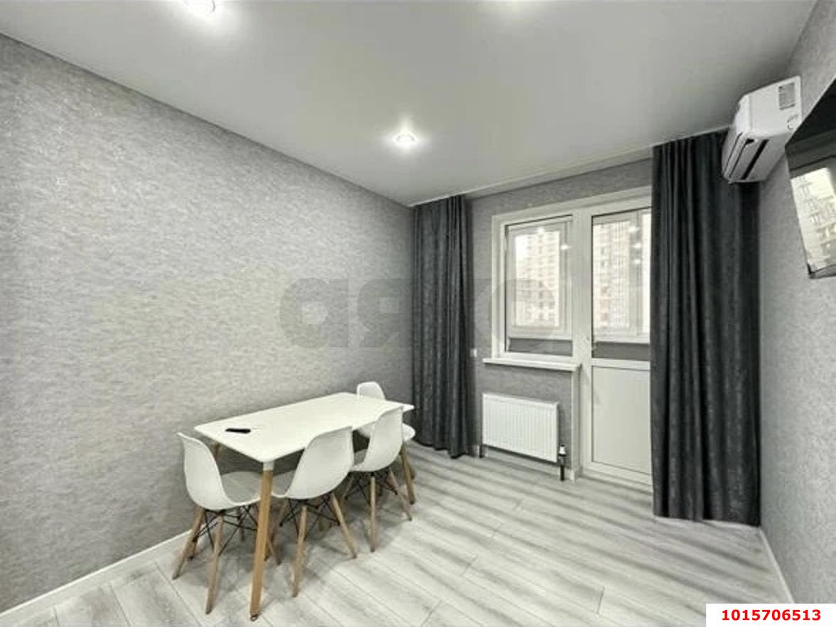 Фото №1: 1-комнатная квартира 38 м² - Краснодар, Прикубанский внутригородской округ, мкр. Парк Победы, ул. Героя Пешкова, 14к4
