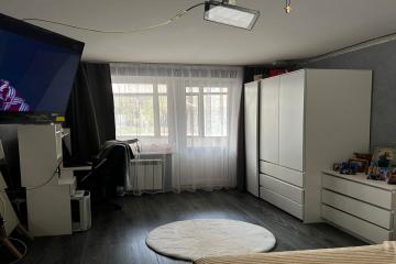 Фото №1: 4-комнатная квартира 1 м² - Краснодар, мкр. Комсомольский, ул. Уральская, 194