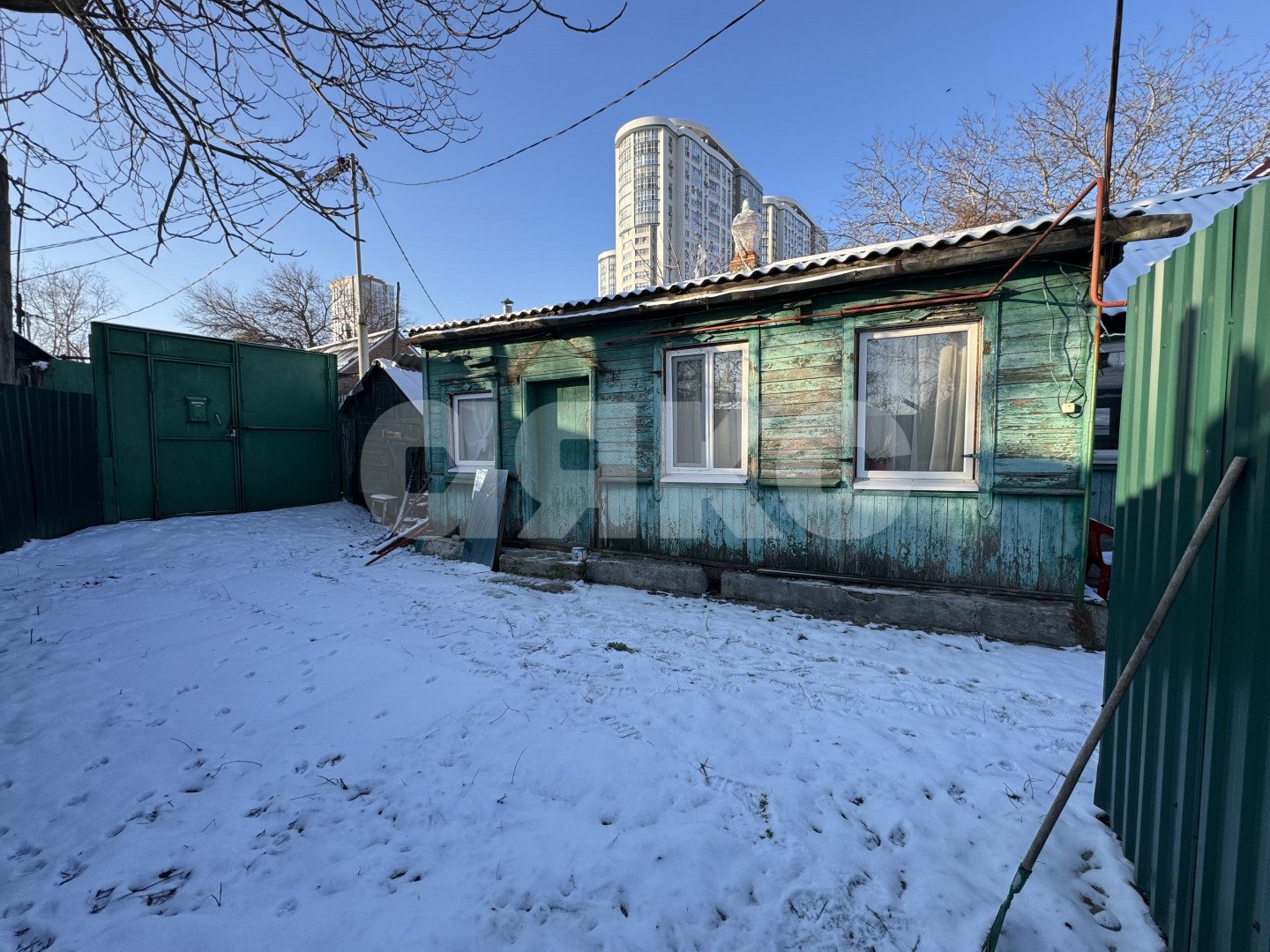 Фото №1: Дом 120 м² + 3.3 сот. - Ростов-на-Дону, Нахичевань, ул. Нижегородская, 90