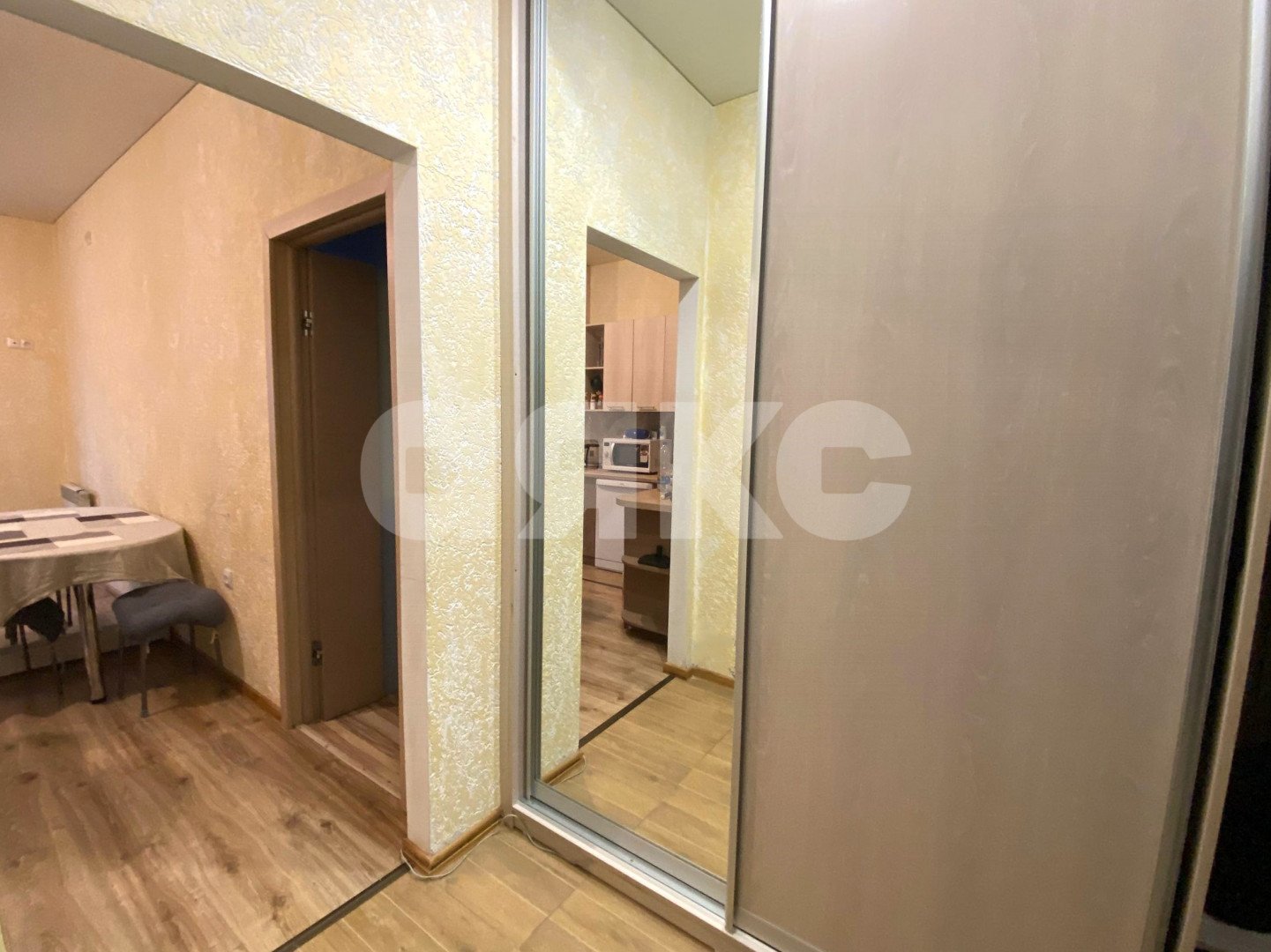 Фото №2: 2-комнатная квартира 49 м² - Геленджик, ул. Савицкого, 11А