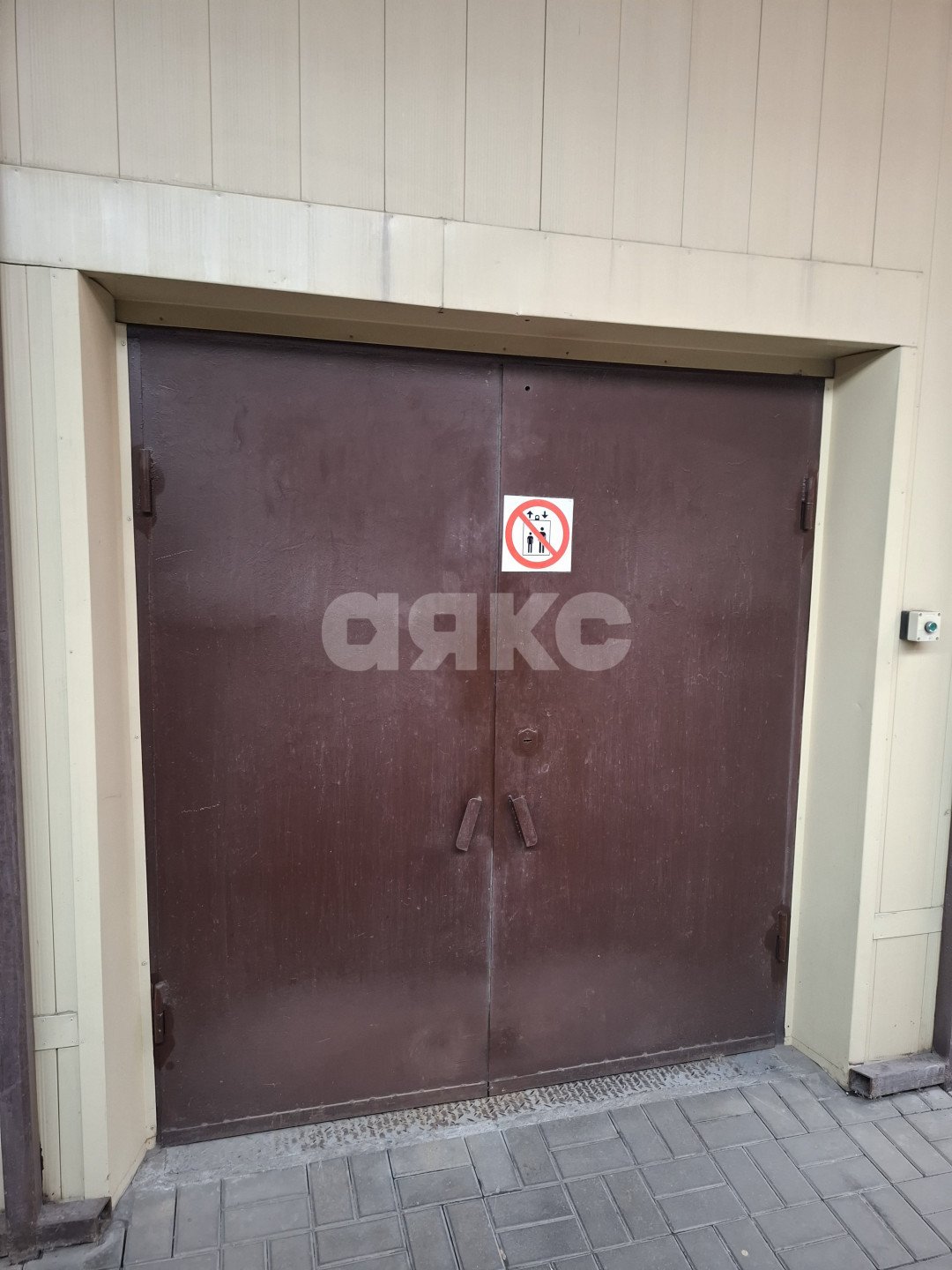 Фото №9: Коммерция 1650 м² - Ростов-на-Дону, Ворошиловский, ул. Евдокимова, 118/78