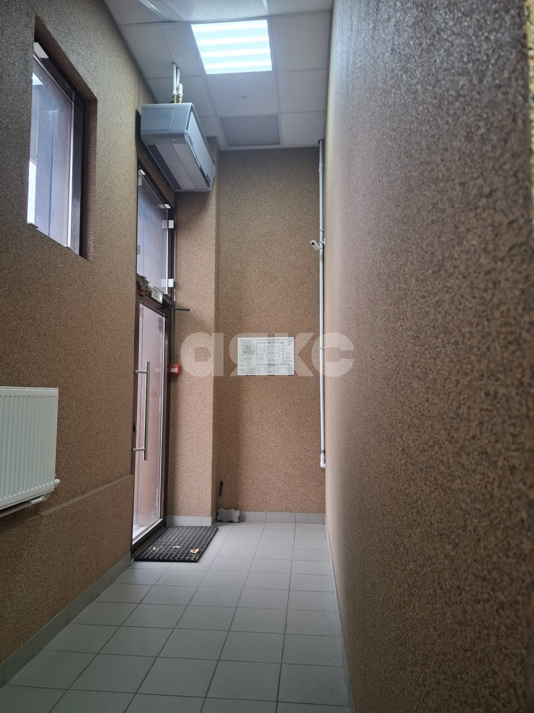 Фото №10: Коммерция 90 м² - Ростов-на-Дону, Ворошиловский, ул. Евдокимова, 118/78