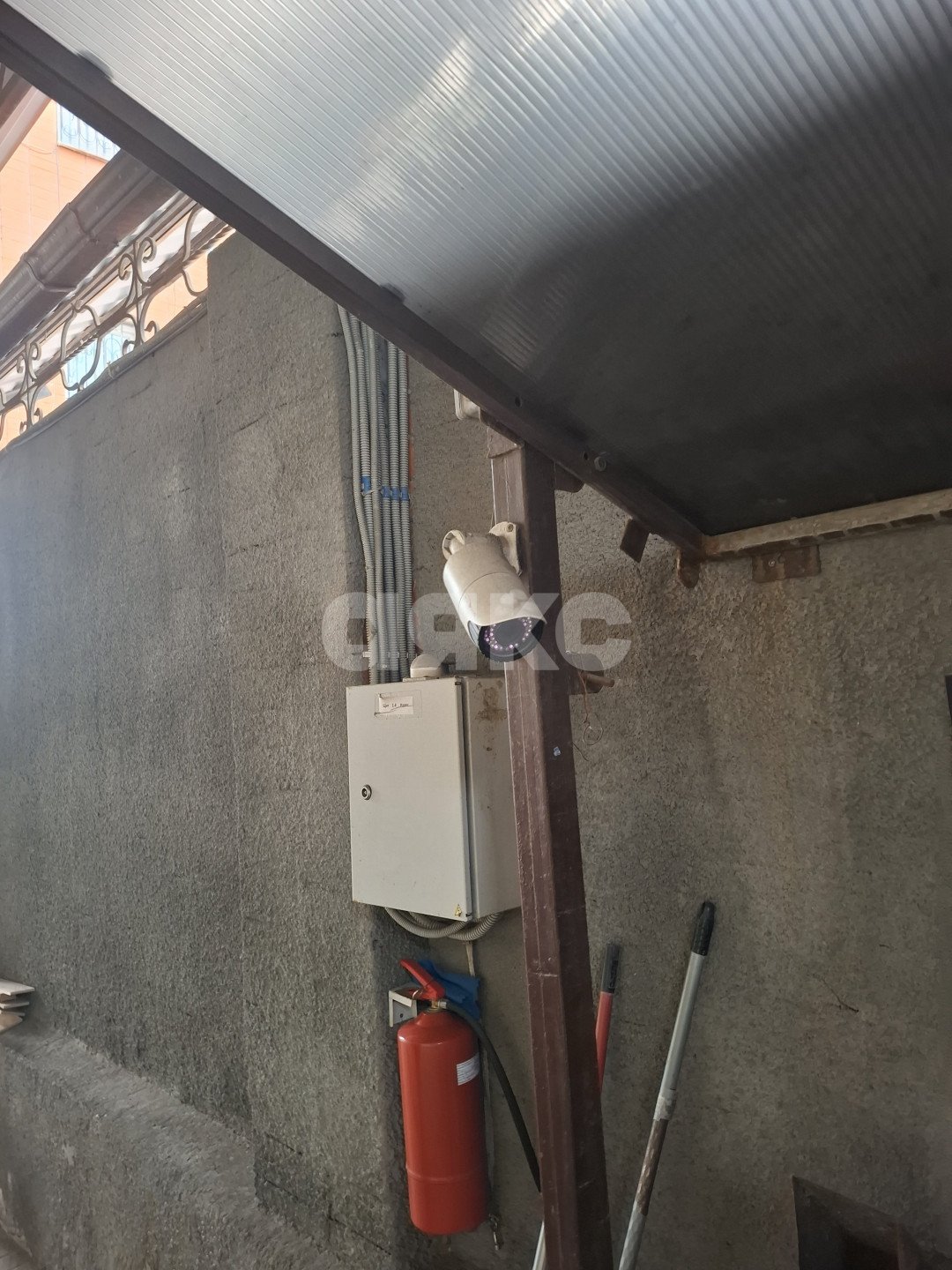 Фото №13: Коммерция 90 м² - Ростов-на-Дону, Ворошиловский, ул. Евдокимова, 118/78