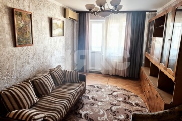 Фото №1: 3-комнатная квартира 63 м² - Мариуполь, р. Центральный, пр-кт Металлургов, 94