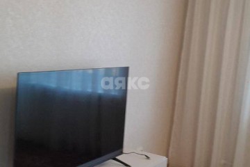 Фото №4: 4-комнатная квартира 81 м² - Мариуполь, р. Жовтневый, пр-кт Металлургов, 123