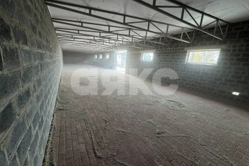 Фото №1: Коммерция 216 м² - Мариуполь, р. Левобережный, ул. Таганрогская, 5