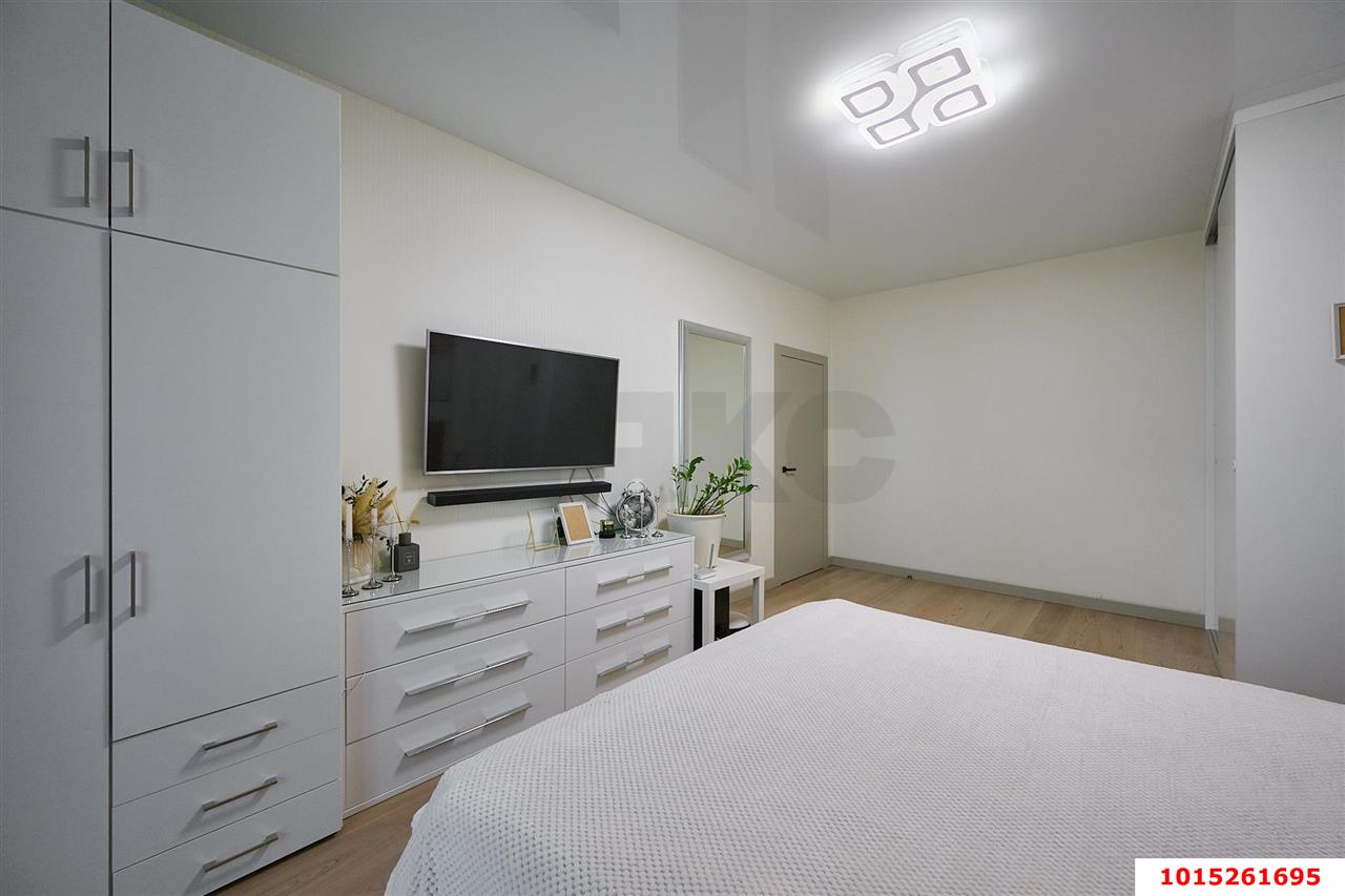 Фото №9: 1-комнатная квартира 45 м² - Краснодар, ЖК Димитрова, Центральный внутригородской округ, Дубинка, мкр. жилой комплекс Димитрова, ул. Димитрова, 3/1