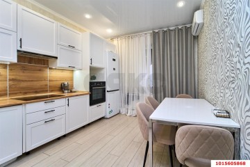 Фото №1: 1-комнатная квартира 45 м² - Краснодар, мкр. жилой комплекс Речной Бриз, ул. Парусная, 10к1