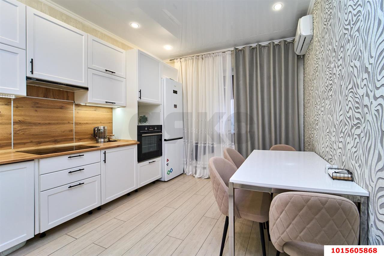 Фото №1: 1-комнатная квартира 45 м² - Краснодар, Карасунский внутригородской округ, Гидростроителей, мкр. жилой комплекс Речной Бриз, ул. Парусная, 10к1