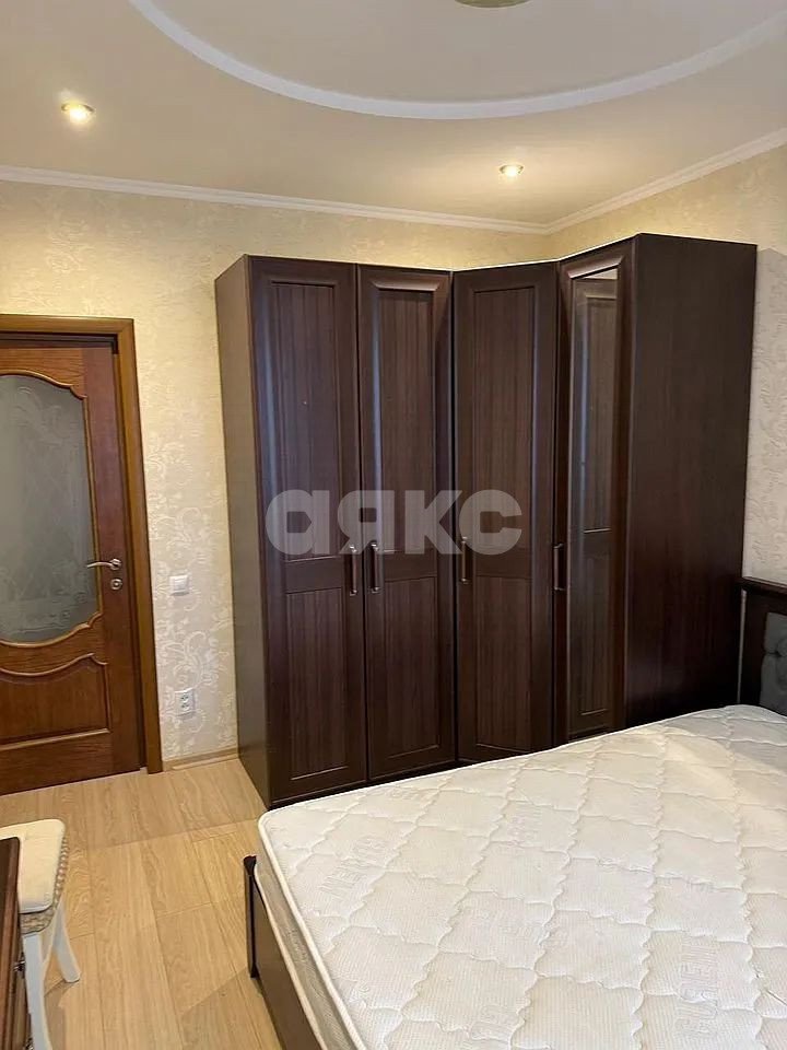 Фото №5: 3-комнатная квартира 70 м² - Ростов-на-Дону, жилой комплекс Английский Квартал, ул. Ерёменко, 94