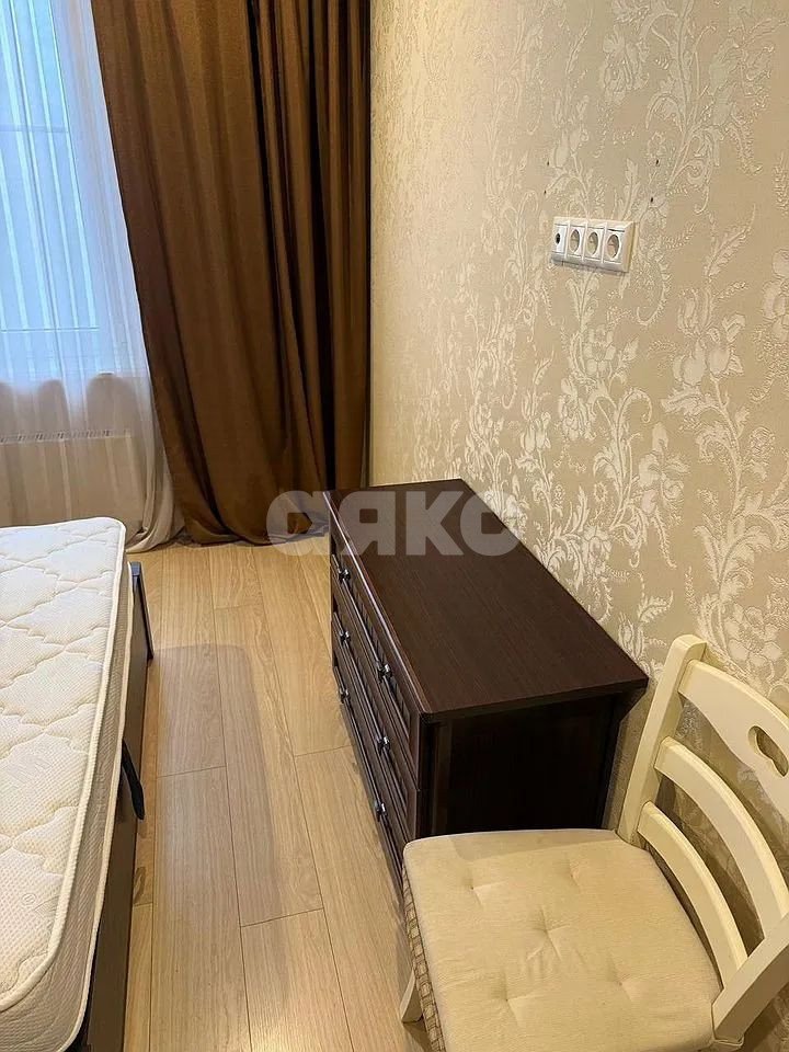 Фото №4: 3-комнатная квартира 70 м² - Ростов-на-Дону, жилой комплекс Английский Квартал, ул. Ерёменко, 94