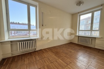 Фото №1: Коммерция 250 м² - Ростов-на-Дону, р. Ленинский, пер. Братский, 47